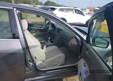 2011 Infiniti G37 Journey from USA, damaged, VIN JN1CV6AP5BM503535